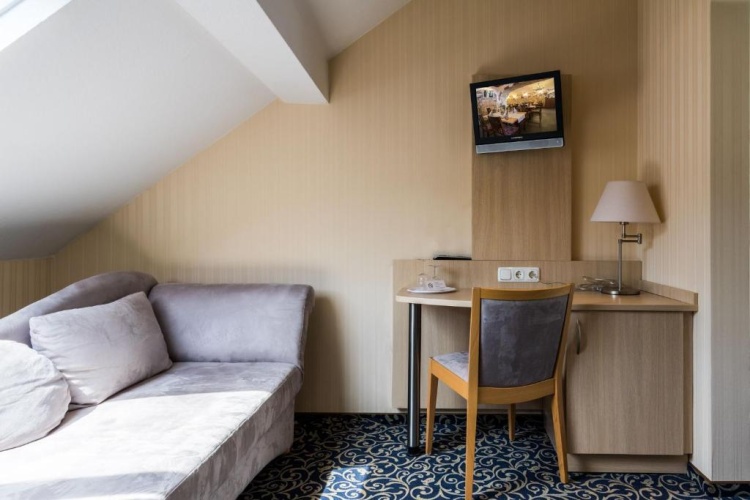 Standard Single room