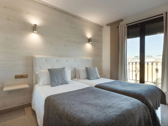 Apartments Ramblas 108