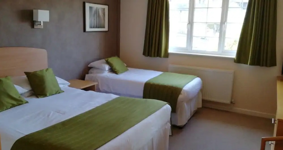 Stamford Gate Hotel