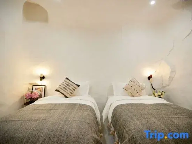 1 Bedroom Deluxe Twin Suite