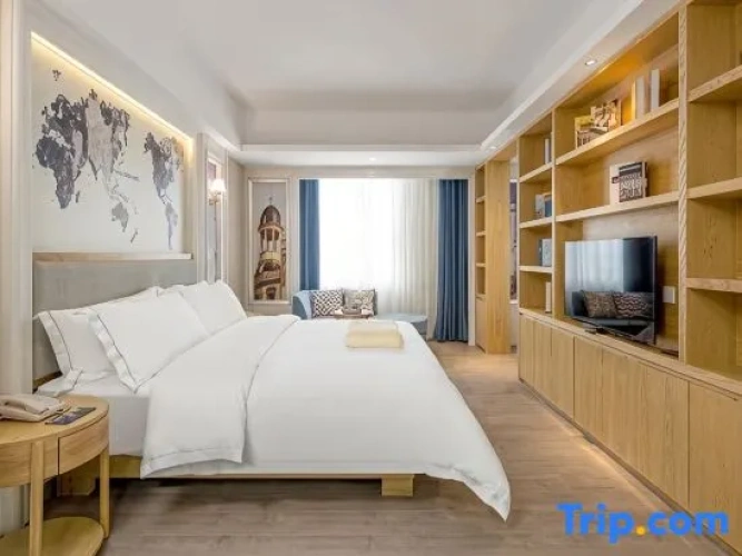 Deluxe Family Suite