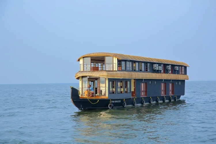 1 Bedroom Luxury Double room with lake view