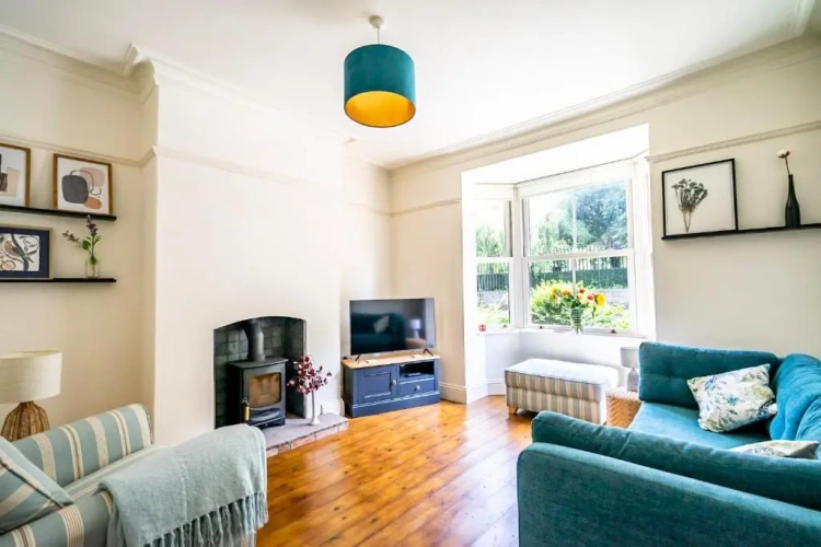 2 Bedrooms Double Cottage