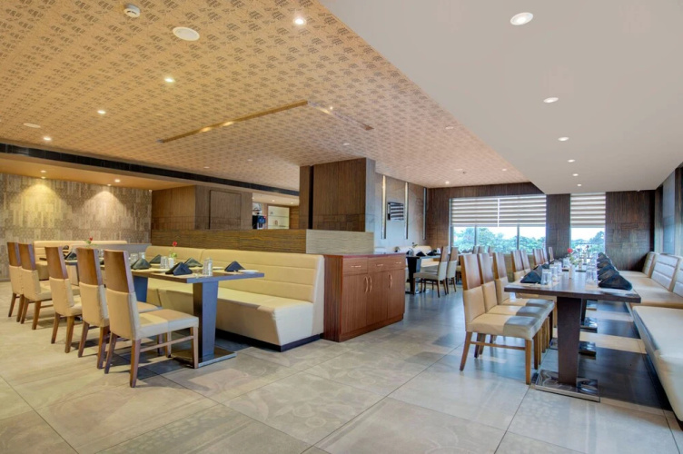 Milestone Hotel & Banquet