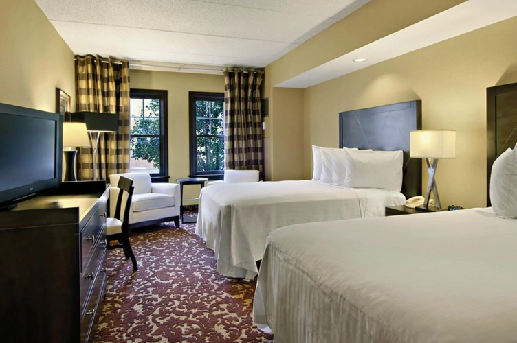 Premium Quadruple room