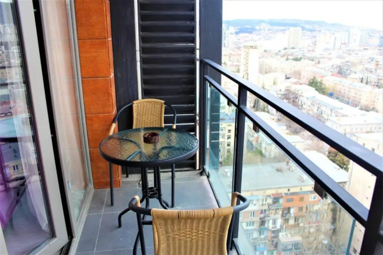Apartment in Tbilisi “Green Budapest “