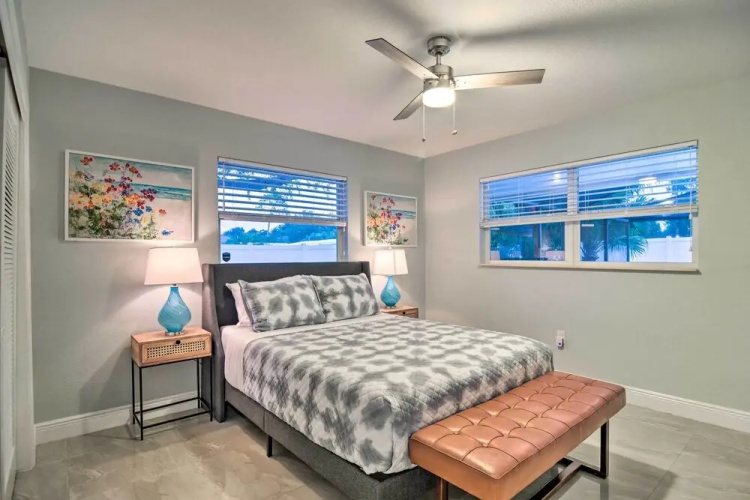 Updated Largo Getaway w/ Private Pool & Lanai!