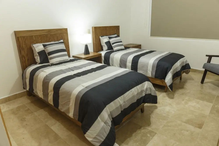 Peninsula 106 2 BR by Casago