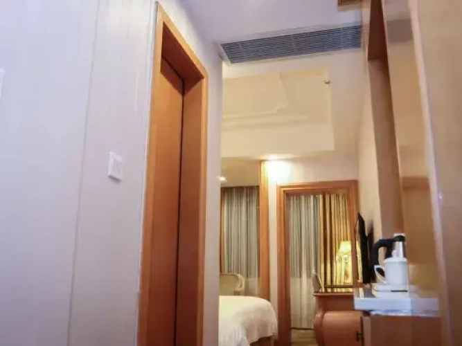 Puyang Baijin Hotel