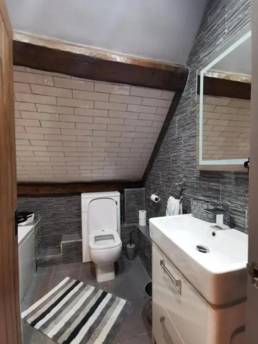 Riverside 2 bed apartment Bewdley Worcestershire