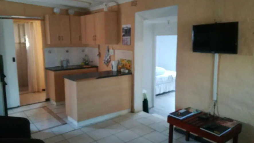Heloise Home Stay