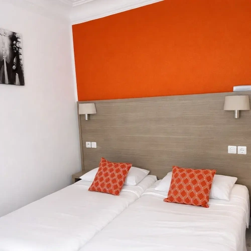 Classic Twin room