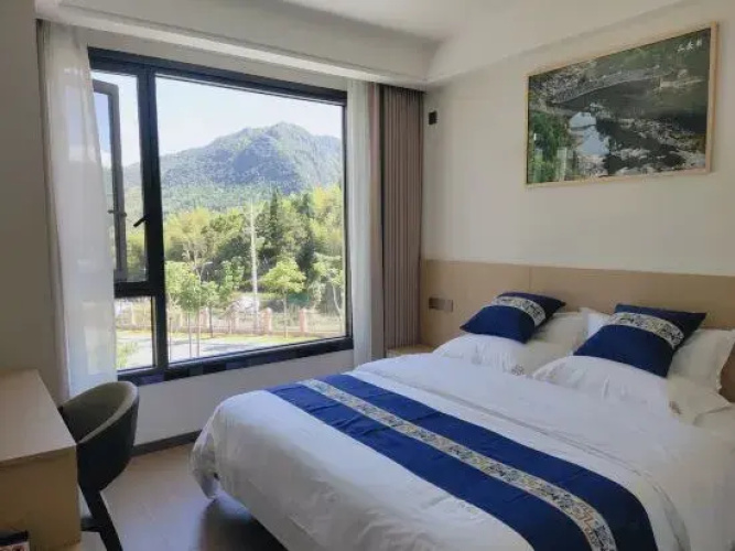 Bridge View Homestay