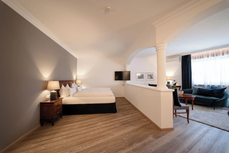 Junior Suite with balcony