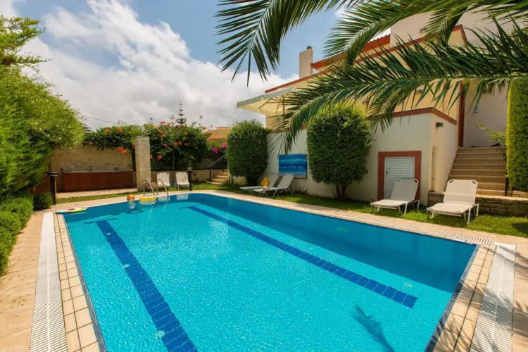 Villas Chrisi