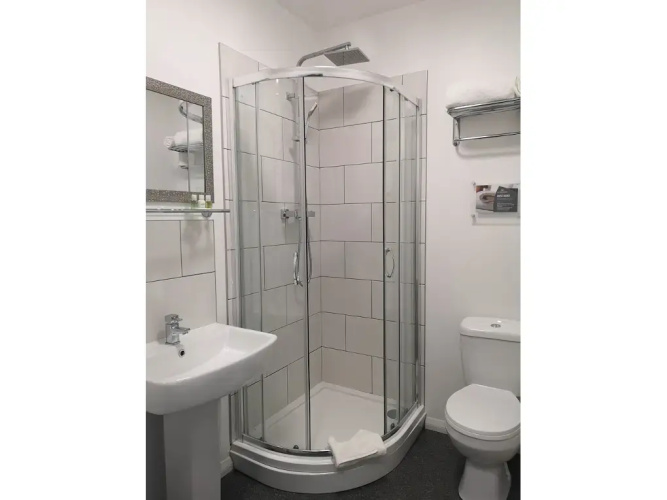 Allseasons Hotels Corton