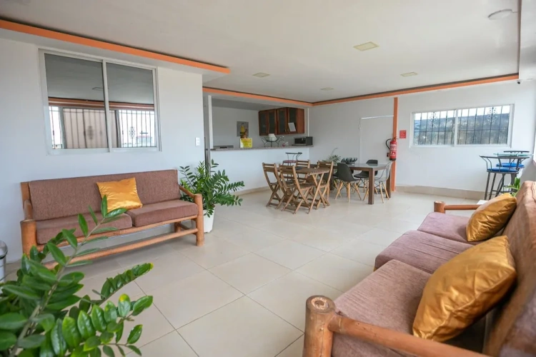1 Bedroom Standard Triple Family room