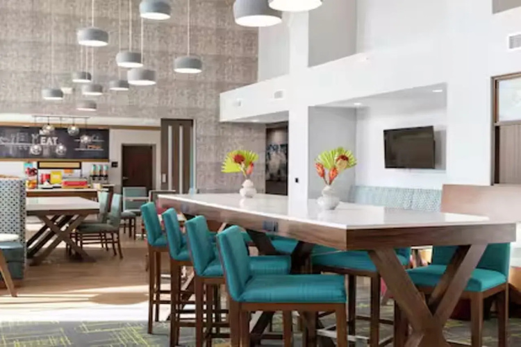 Hampton Inn & Suites Cheyenne, Wy