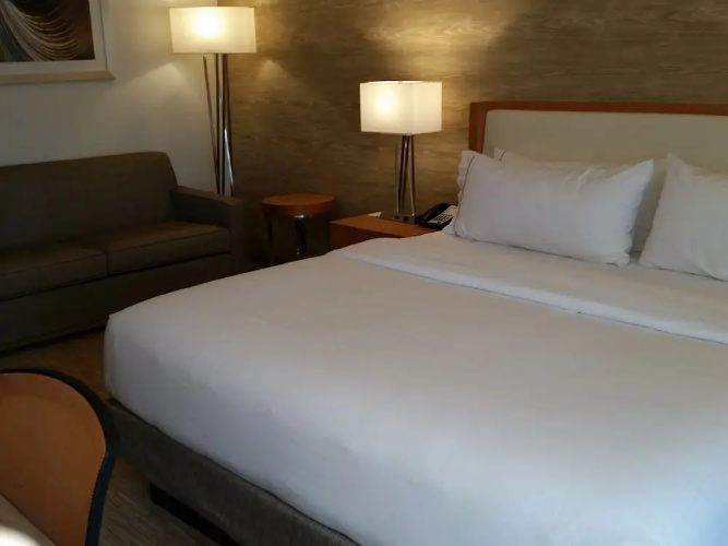 Sleep Inn & Suites