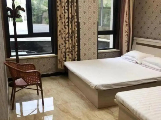Dalian No.1 Theme Hotel