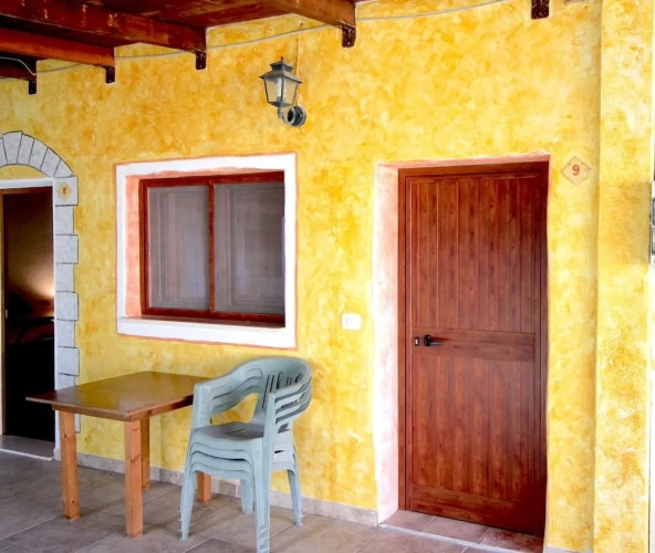 Standard Quadruple room with garden view