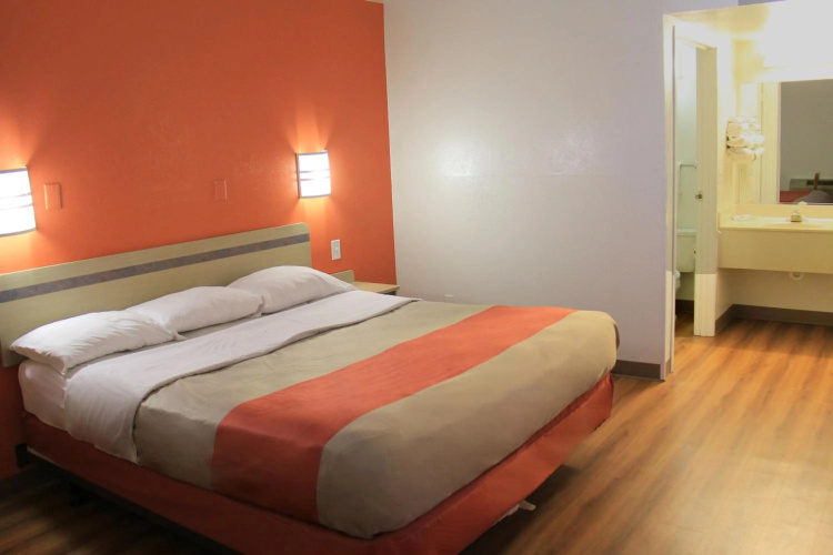 Motel 6 Hartford - Enfield photo 7
