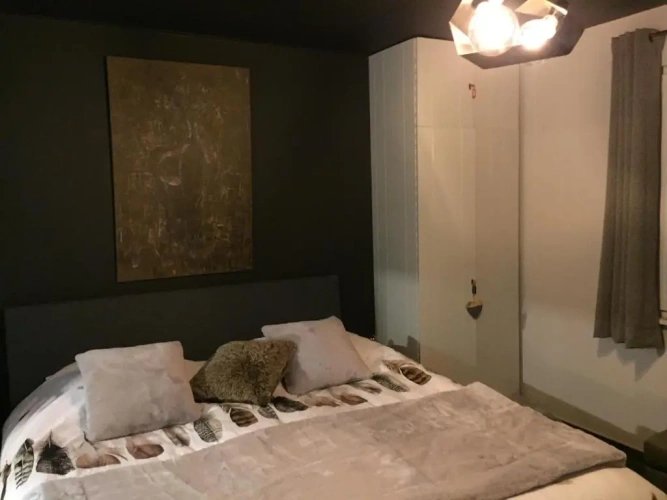 4 Bedrooms Cottage