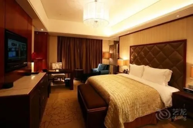 Sun Plaza International Hotel