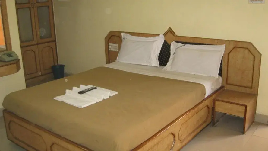 Sri Nandini Lodge