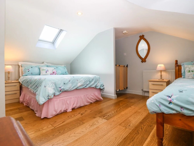 Lon Goch Cottage