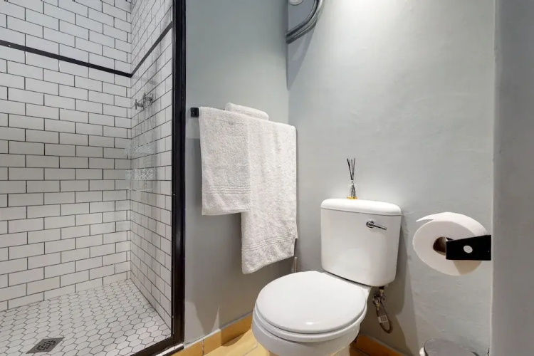 Heriot Apartment 1015