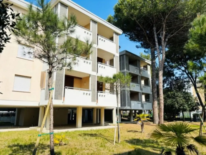 Flat With a Shared Garden
