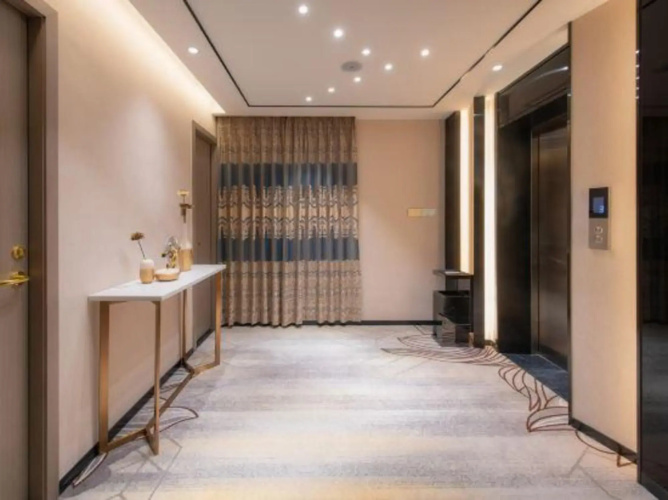 Enping Longfeng Hotel