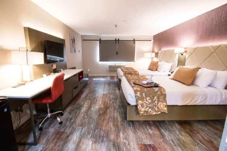 Standard Quadruple room