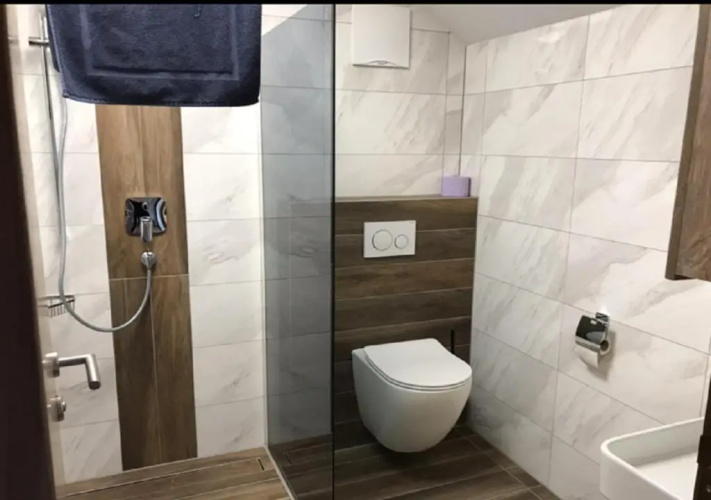 DSM Apartment Pano
