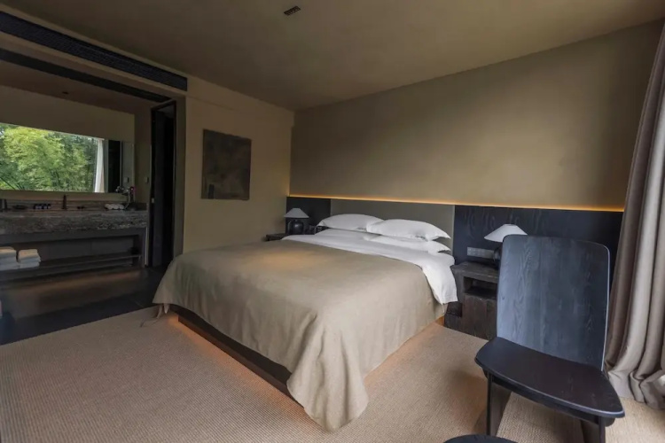 Yingman Hotel