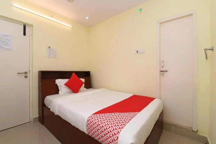 Standard Single room
