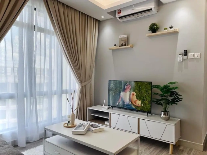 2 Bedrooms Apartment