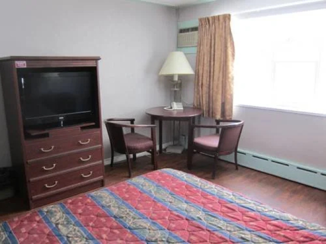 Pari's Motel