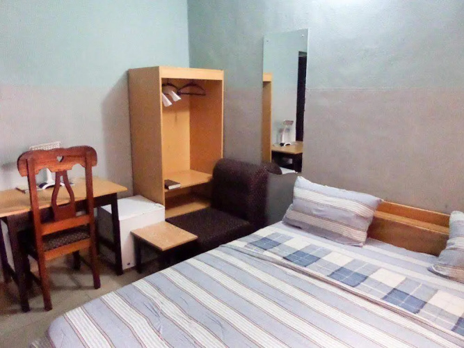 Menic Suites