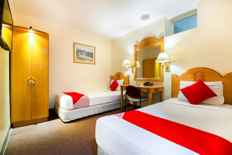 Palladium Suites Hotel