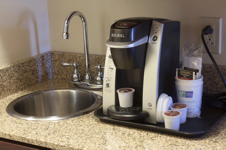 Holiday Inn Express & Suites Youngstown West - Austintown by IHG