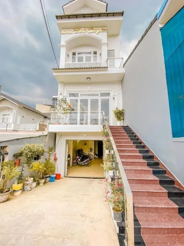 Do Quyen Hotel