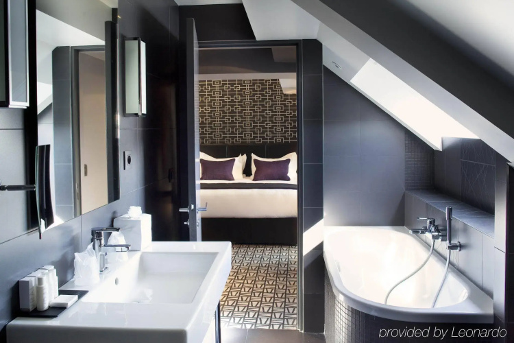 Le Grey Hotel