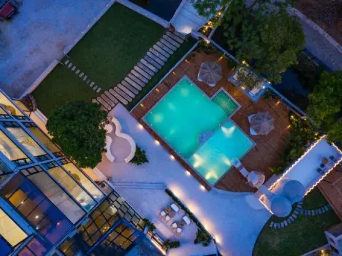 Orange white Vacation Homestay