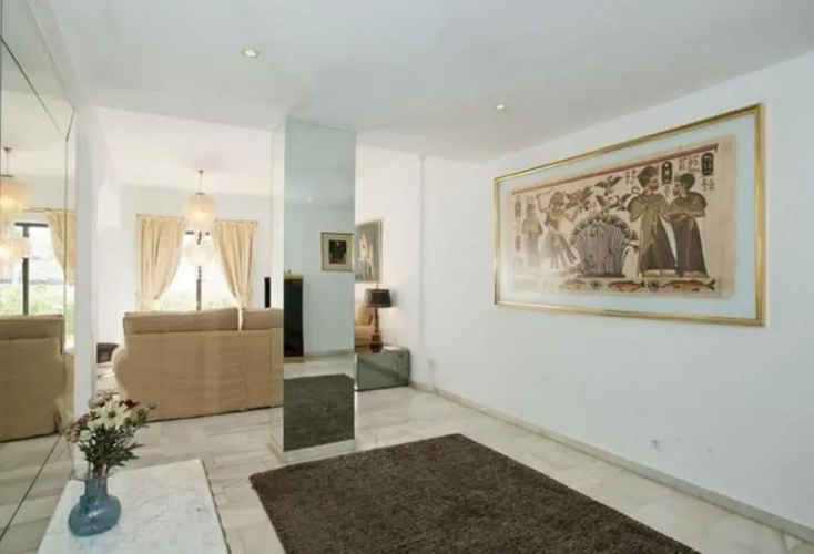 Apartment in Marbella, Malaga 102955
