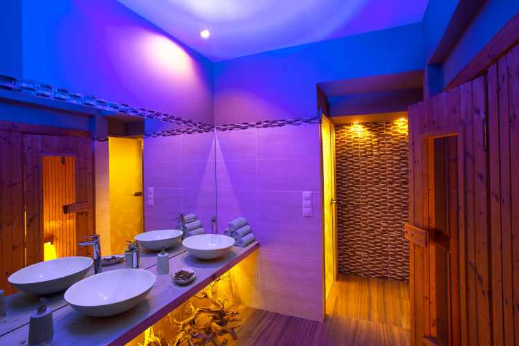 Atlantis Beach Hotel photo 12