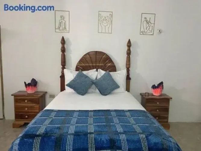 GraceWay Studio Apt with A/C -3mins walk to beach