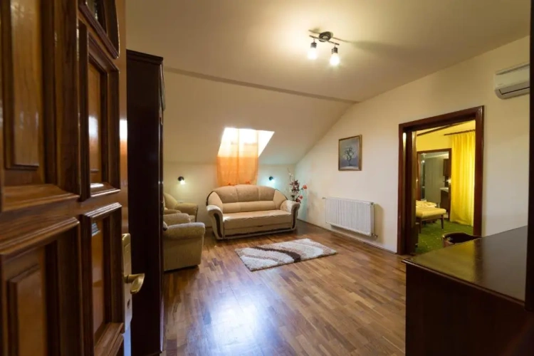 1 Bedroom Apartment with balcony