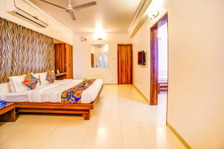 FabHotel Go Shirdi